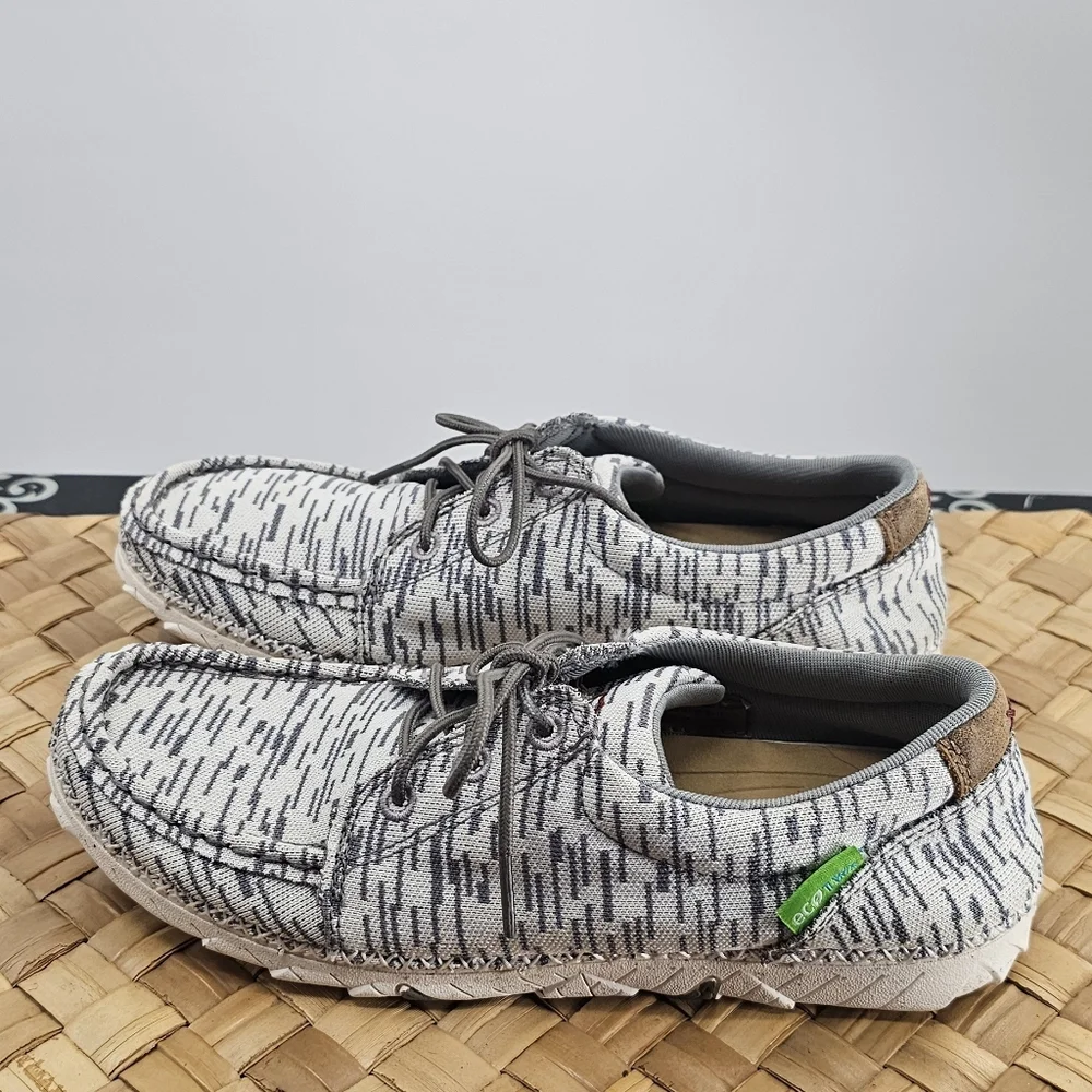 Twisted X Gray Patterned Shoes Size 7